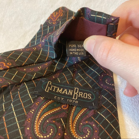 Gitman Bros Neck Tie MADE IN USA Green Paisley 100% Silk One Size OS EUC - Picture 5 of 5